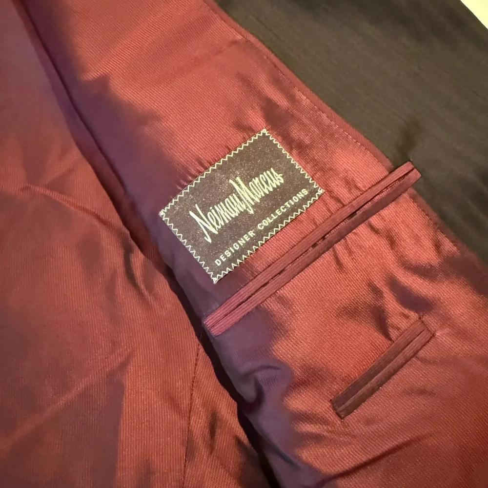 Armani Collezioni Black Pinstripe blazer - Picture 11 of 11